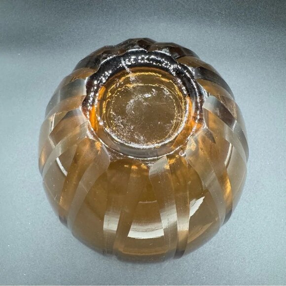Mid-Century Modern Amber Brown Crystal Etched Glass Display or Fruit Bowl - Picture 6 of 12